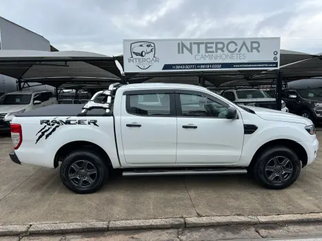 FORD RANGER 2.5 XLS 4X2 CD 16V 4 portas