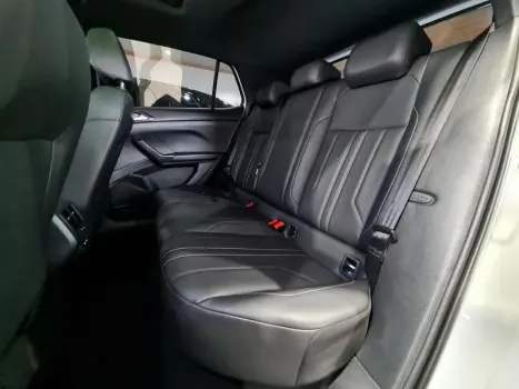 T-CROSS HIGHLINE 1.4 TSI FLEX 16V 5P AUT