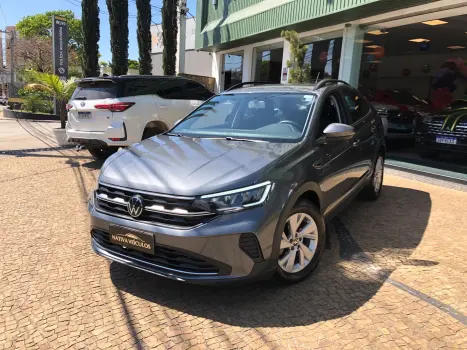 Volkswagen Nivus 1.0 200 Tsi Total Flex Comfortline Automático 4 portas