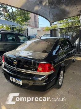 VECTRA 2.0 MPFI Expression 8V