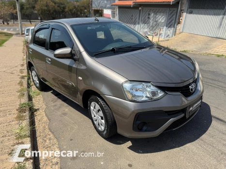 Etios 1.5 XS Hatch