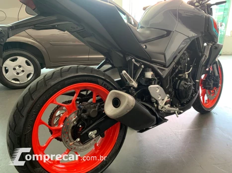 MT-03 ABS STORM FLUO