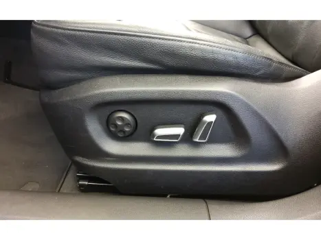 Q3 Q3 1.4 TFSI/TFSI FLEX S-TRONIC 5P