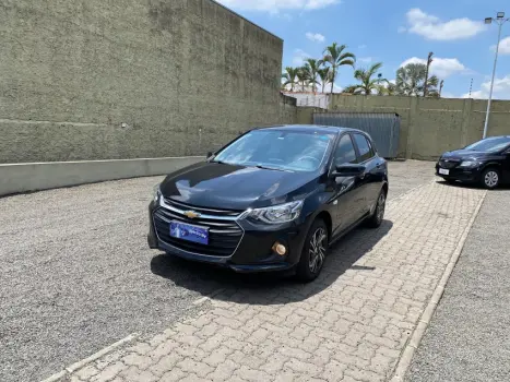 CHEVROLET ONIX 1.0 LT 4 portas