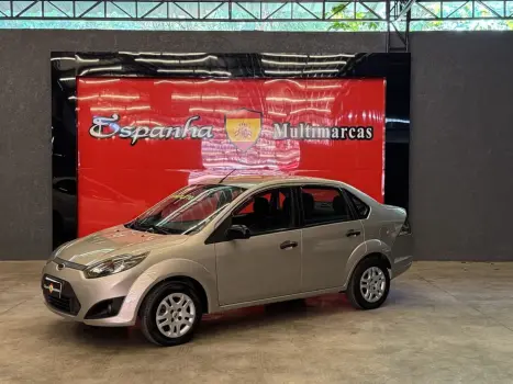 Fiesta 1.6 Rocam Sedan 8V Flex 4P Manual