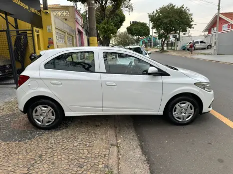 ONIX HATCH LT 1.0 8V FlexPower 5p Mec.