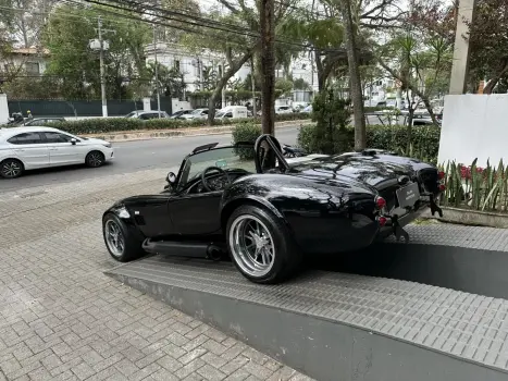 COBRA 5.0 V8 Réplica