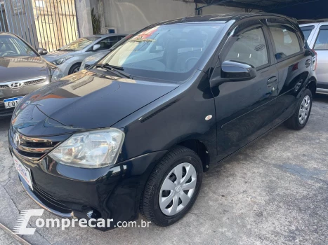 Toyota ETIOS 1.5 XS 16V 4 portas