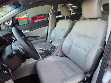 Civic Sedan LXR 2.0 Flexone 16V Aut. 4p