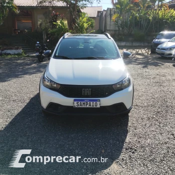 Fiat ARGO 1.3 Firefly Trekking 4 portas