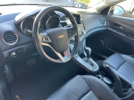 CRUZE SEDAN - 1.8 LT 16V 4P AUTOMÁTICO