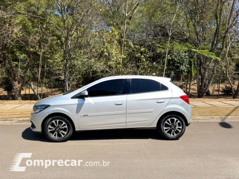 ONIX 1.4 MPFI LTZ 8V