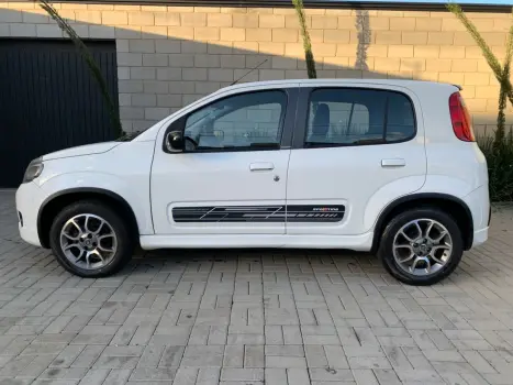 UNO 1.4 EVO SPORTING 8V FLEX 4P MANUAL