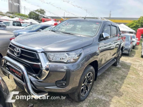 Toyota HILUX 2.8 D-4D TURBO DIESEL CD SRV 4X4 AUTOMÁTICO 5 portas