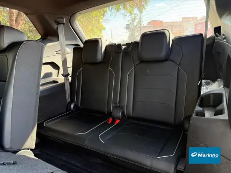 TIGUAN 2.0 300 TSI GASOLINA ALLSPACE R-LINE AUTOM