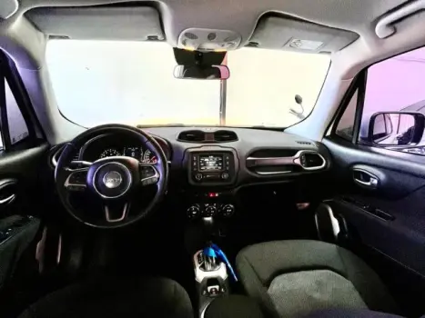 RENEGADE - 1.8 16V LONGITUDE 4P AUTOMÁTICO