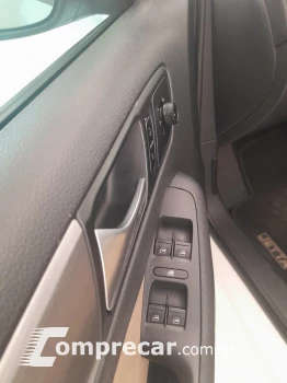 Jetta 1.4 16V 4P TSI CONFORTLINE AUTOMÁTICO
