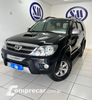 Toyota Hilux SW4 3.0 V6 12V 4P SRV 4X4 TURBO DIESEL AUTOMÁTICO 5 portas