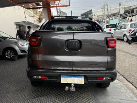 TORO - 1.3 TURBO 270 VOLCANO AT6