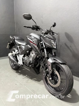 CB 300 F TWISTER CBS