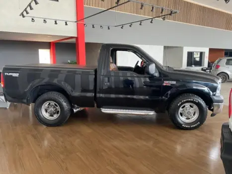 F-250 - 4.2 XLT 4X2 CS TURBO INTERCOOLER 2P MANUAL