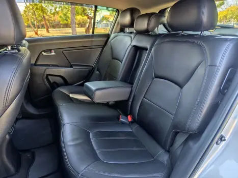 SPORTAGE 2.0 LX 4X2 16V FLEX 4P AUTOMÁTICO