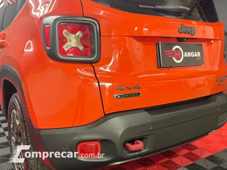 RENEGADE 2.0 16V TURBO TRAILHAWK 4P 4X4 AUTOMÁTICO