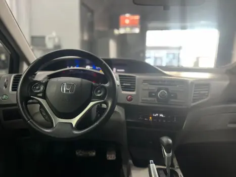 Civic 2.0 16V 4P FLEX LXR AUTOMÁTICO