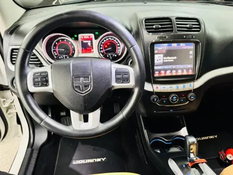 JOURNEY RT 3.6 AWD V6 AUT