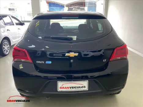 ONIX 1.0 MPFI LT 8V FLEX 4P MANUAL