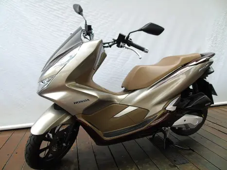 HONDA PCX 150 DLX