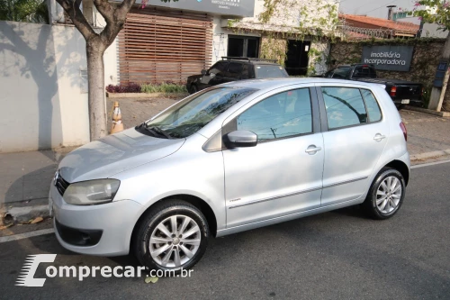 Volkswagen FOX 1.6 MI Prime I-motion 8V 4 portas