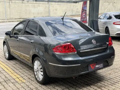 LINEA - 1.8 ABSOLUTE 16V 4P AUTOMATIZADO