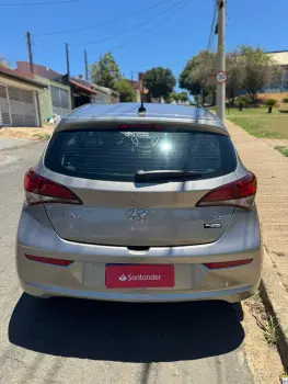 HB20 1.6 Comfort Plus 16V