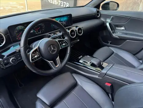 A 250 2.0 CGI Vision 7g-dct