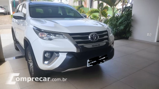 HILUX SW4 2.7 SRV 7 Lugares 4X2 16V