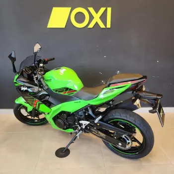 NINJA 400