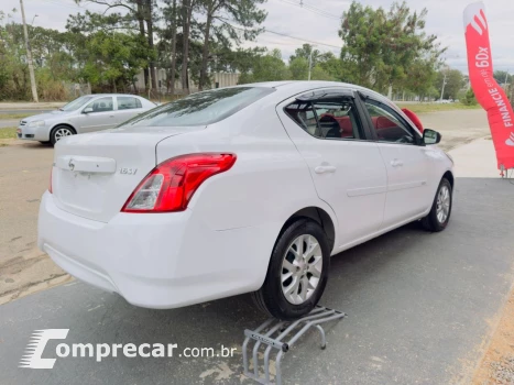 Versa Sedan 1.6 16V 4P FLEX SV