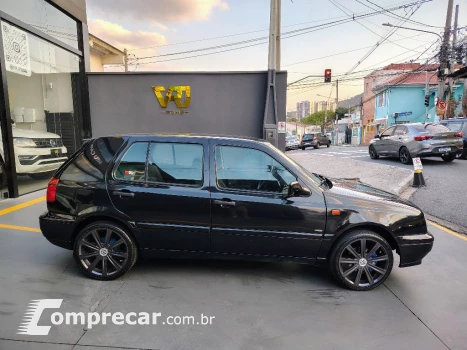 Golf GL 1.8/ 2.0i 4p