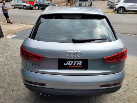 Q3 1.4 TFSI Ambition S Tronic