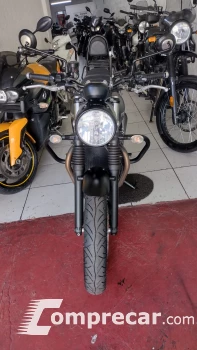 Triumph Street Twin 900cc