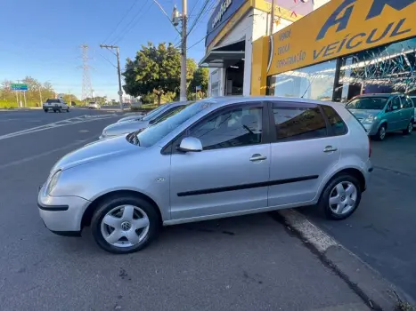 Volkswagen POLO 1.6 MI 8V 4 portas