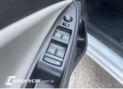 ONIX 1.0 Turbo Plus Premier