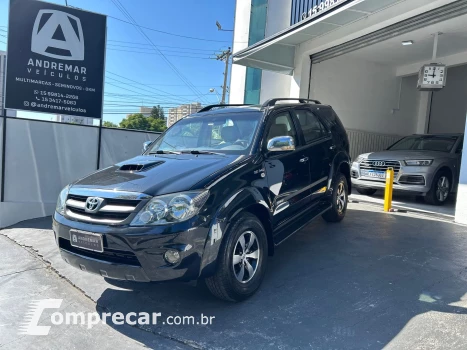 Toyota Hilux Sw4 3.0 Srv 4X4 16V Turbo Intercooler Diesel 4P Automá 4 portas