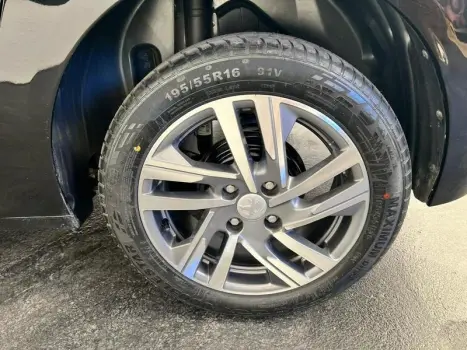 208 ACTIVE 1.6 FLEX 16V 5P AUT.