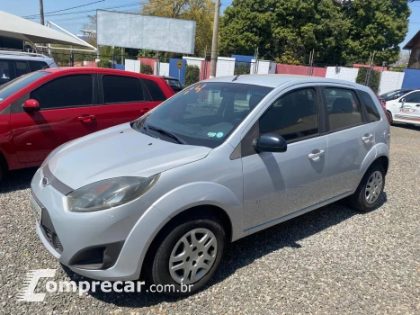 FORD Fiesta SE 1.0 4 portas
