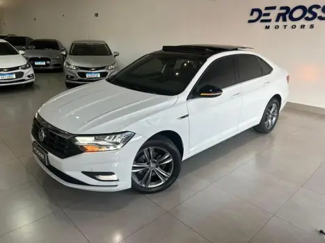 Volkswagen JETTA R-LINE 250 TSI 1.4 FLEX 16V AUT. 4 portas