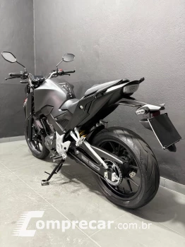 CB 300 F TWISTER CBS