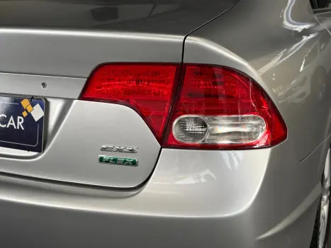 Civic Sedan EXS 1.8/1.8 Flex 16V Aut. 4p