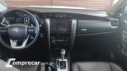 HILUX SW4 2.7 SRV 7 Lugares 4X2 16V